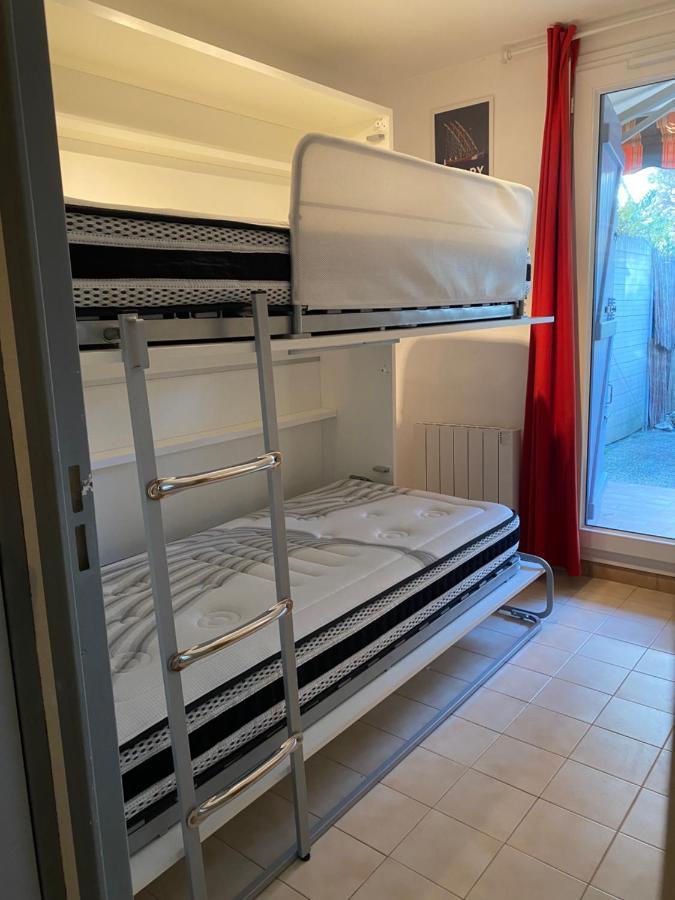 T2 Rez De Jardin 300M Plage De Beaucours Sanary Sur Mer エクステリア 写真