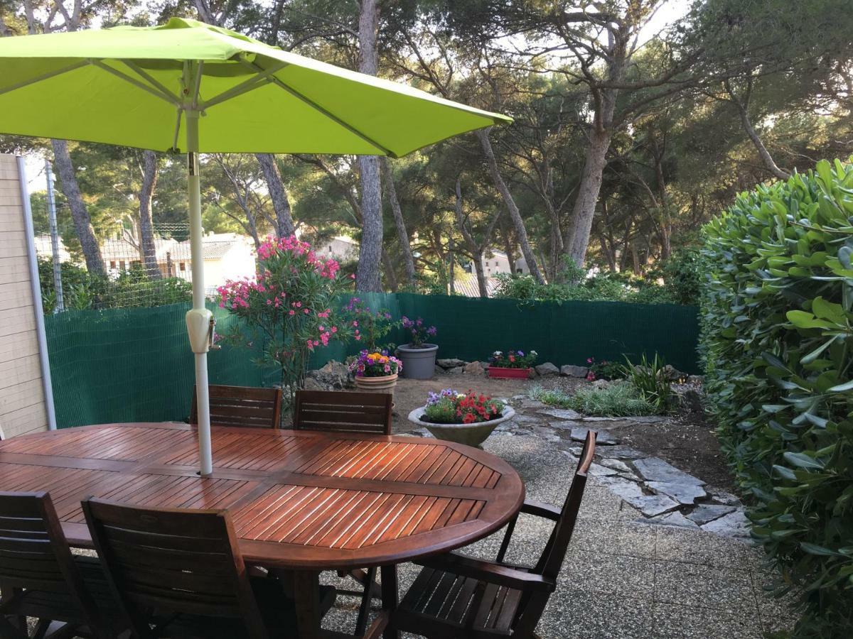T2 Rez De Jardin 300M Plage De Beaucours Sanary Sur Mer エクステリア 写真